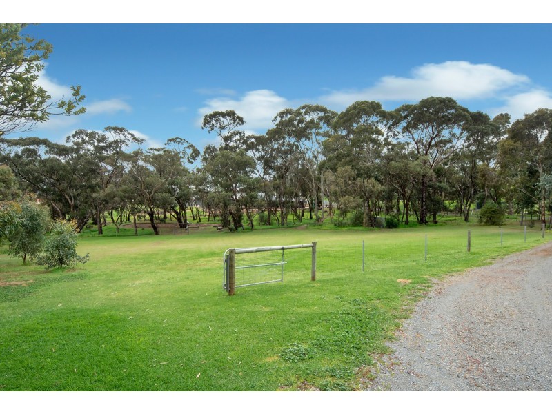 9 Conaghty Court, Woodcroft SA 5162