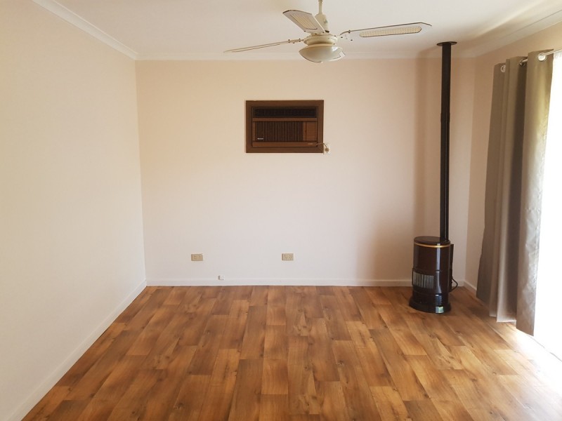 2 Olympia Crescent, Hackham West SA 5163