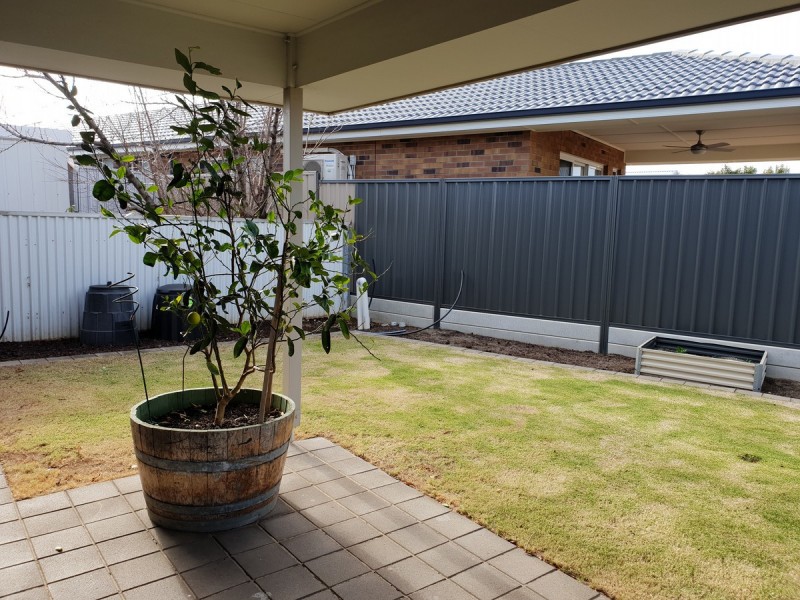 3 Illman Crescent, Aldinga Beach SA 5173