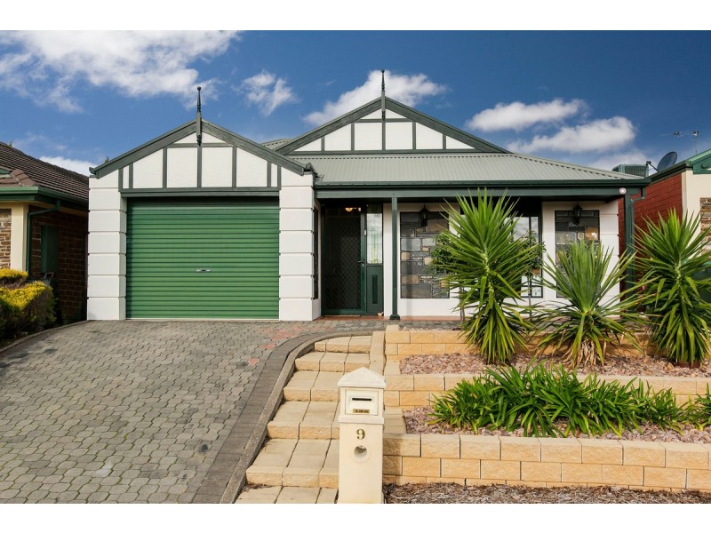 9 Zabica Avenue, Woodcroft SA 5162