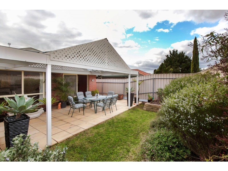 9 Zabica Avenue, Woodcroft SA 5162