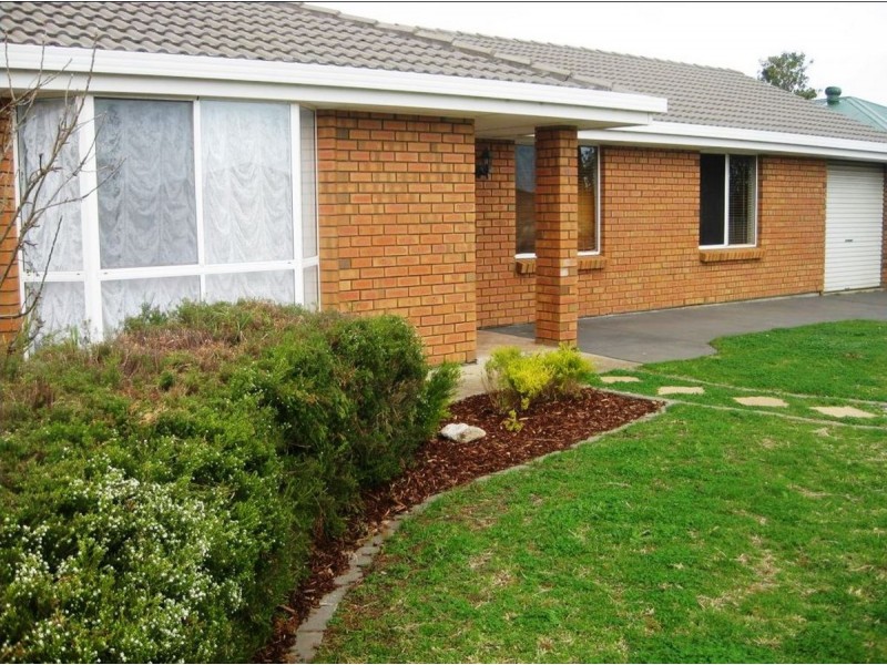 14 Lennon Drive, Woodcroft SA 5162