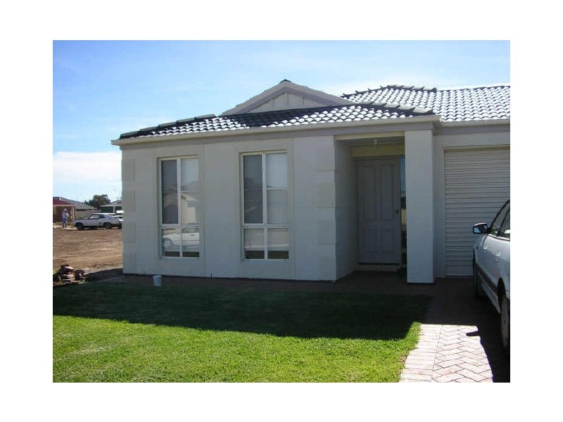 11 Cockle Avenue, Aldinga Beach SA 5173