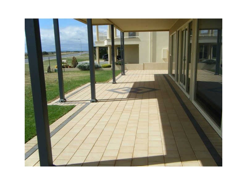 71 Esplanade, Aldinga Beach SA 5173