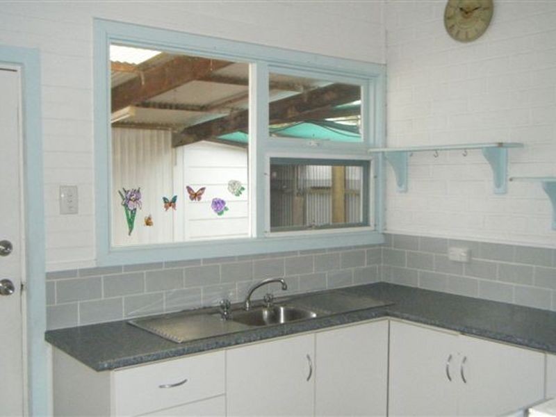 18 Seaview Street, Aldinga Beach SA 5173