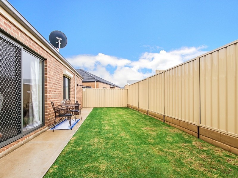 26 Admiral Parade, Seaford Meadows SA 5169
