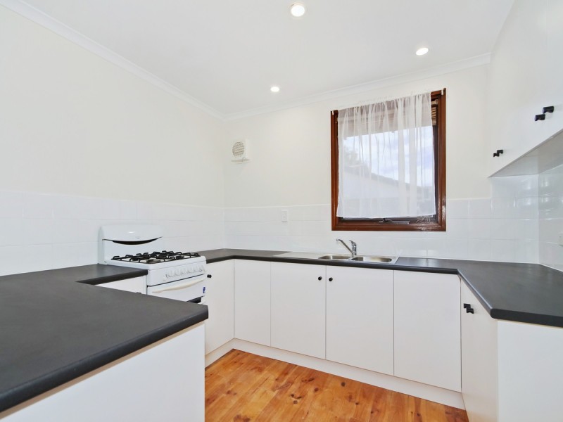 13 Catherine Crescent, Morphett Vale SA 5162