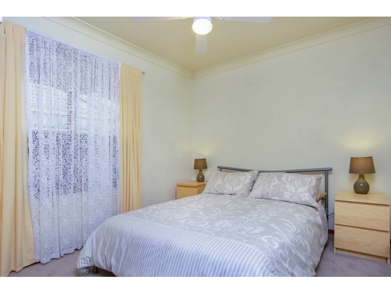 11 Flinders Crescent, Hackham SA 5163