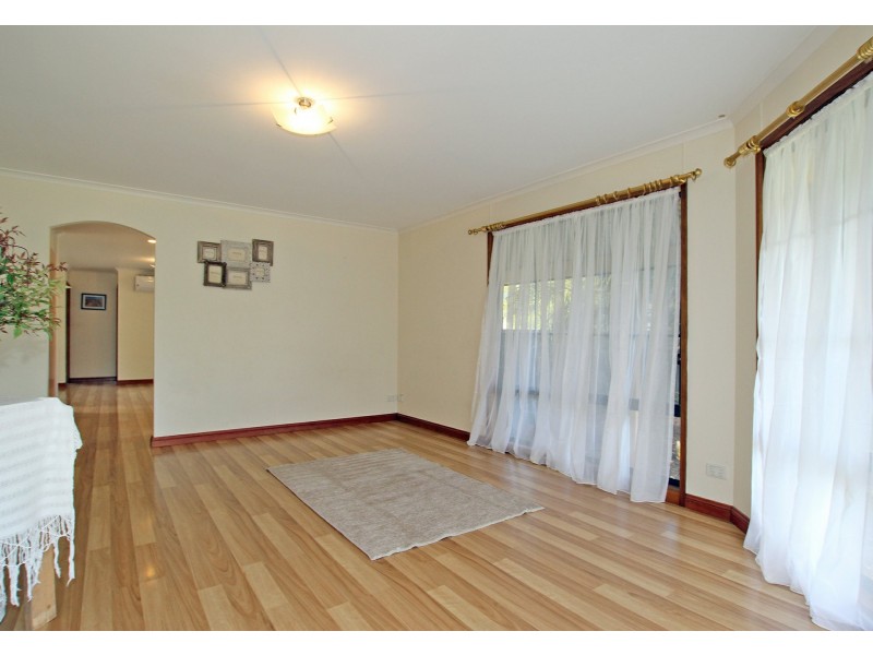 7 Martin Crescent, Aldinga Beach SA 5173