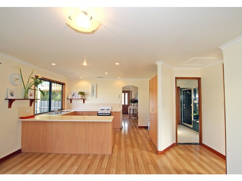 7 Martin Crescent, Aldinga Beach SA 5173