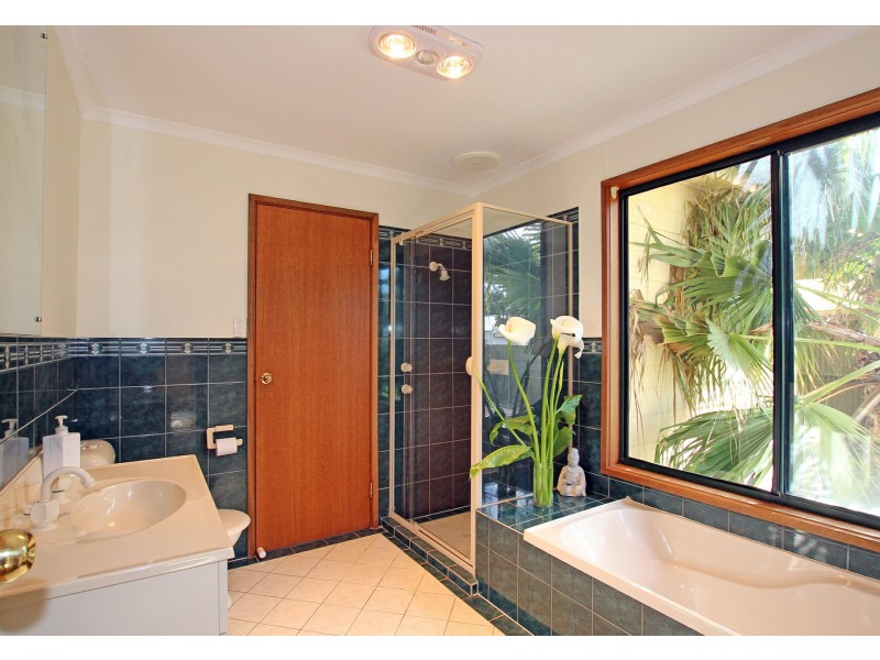 7 Martin Crescent, Aldinga Beach SA 5173