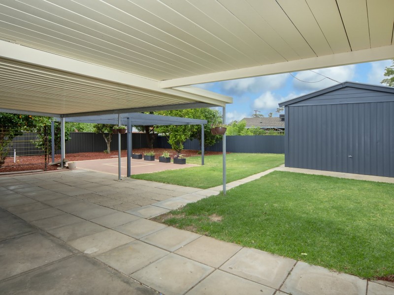 10 Gregory Street, Christie Downs SA 5164