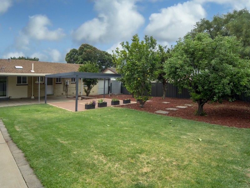10 Gregory Street, Christie Downs SA 5164