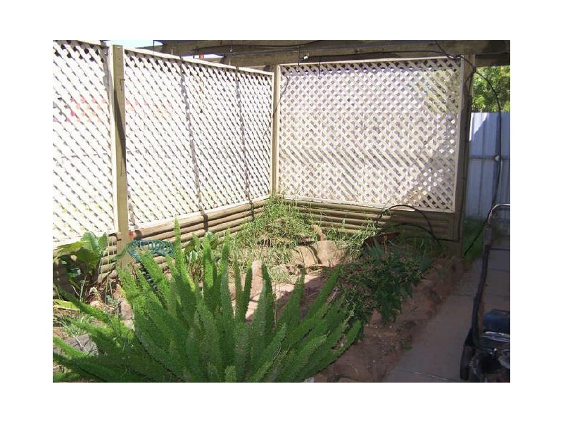 1 Geraldton Street, Port Noarlunga South SA 5167