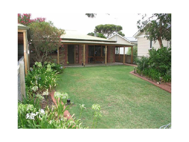 2 Caralue Street, Port Willunga SA 5173