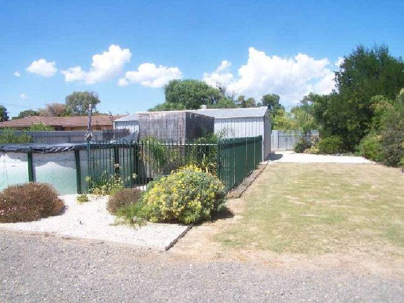 24 Hamilton Road, Aldinga Beach SA 5173