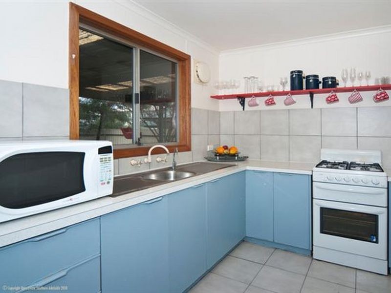 44 Whinnerah Avenue, Aldinga Beach SA 5173
