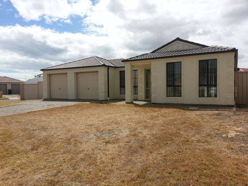 1 Blue Bay Avenue, Aldinga Beach SA 5173