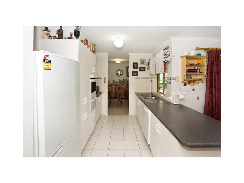 16 Pridham Boulevard, Aldinga Beach SA 5173