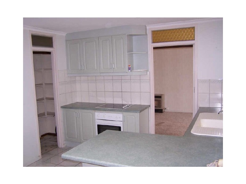 16 Holly Rise, Hackham West SA 5163