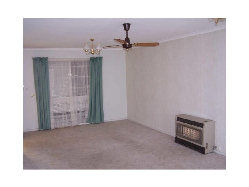 16 Holly Rise, Hackham West SA 5163