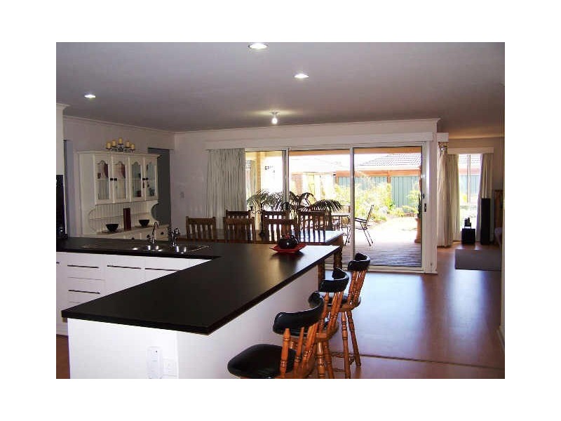 30 Emerald Boulevard, Aldinga Beach SA 5173