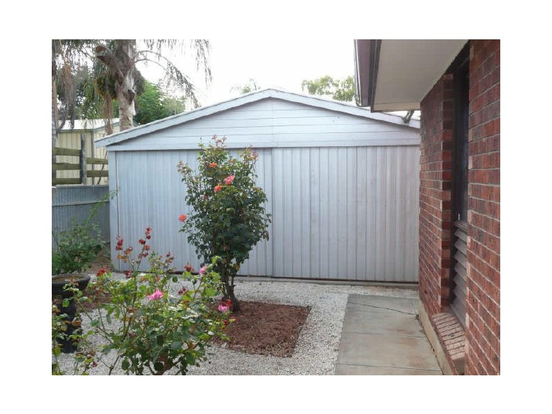 52 Carbenet Drive, Hackham SA 5163