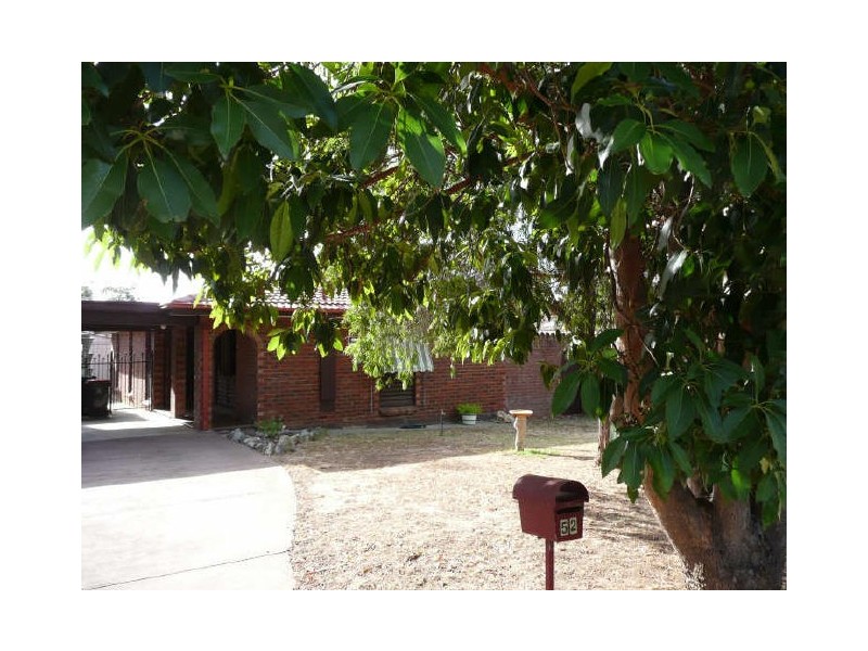 52 Carbenet Drive, Hackham SA 5163