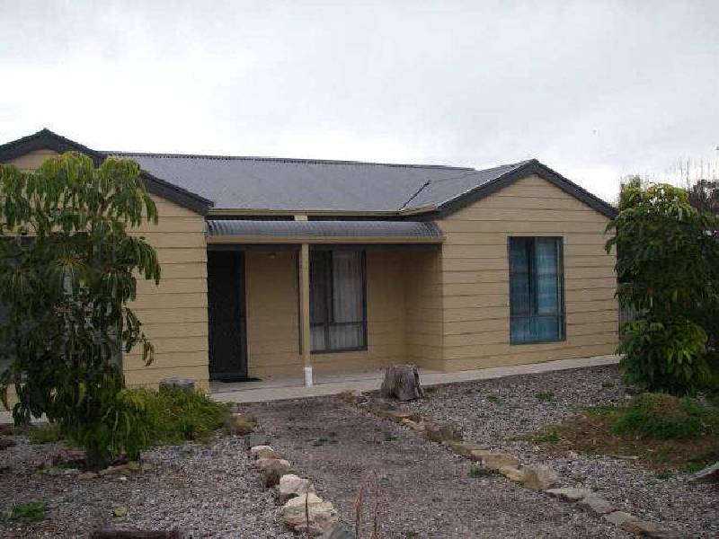 4 Walsh Street, Aldinga Beach SA 5173
