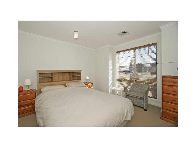 84 Pridham Boulevard, Aldinga Beach SA 5173