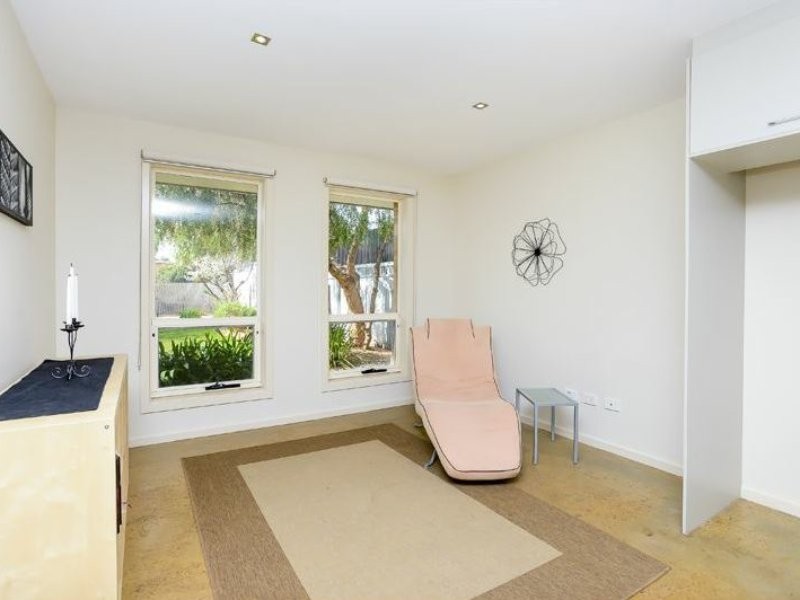 7A McBurney Crescent, Aldinga Beach SA 5173