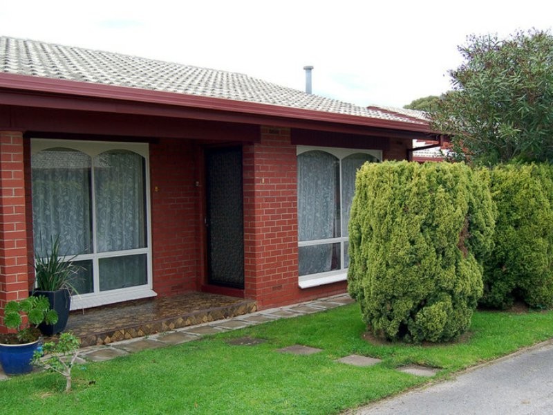 4/60 Booth Avenue, Morphett Vale SA 5162