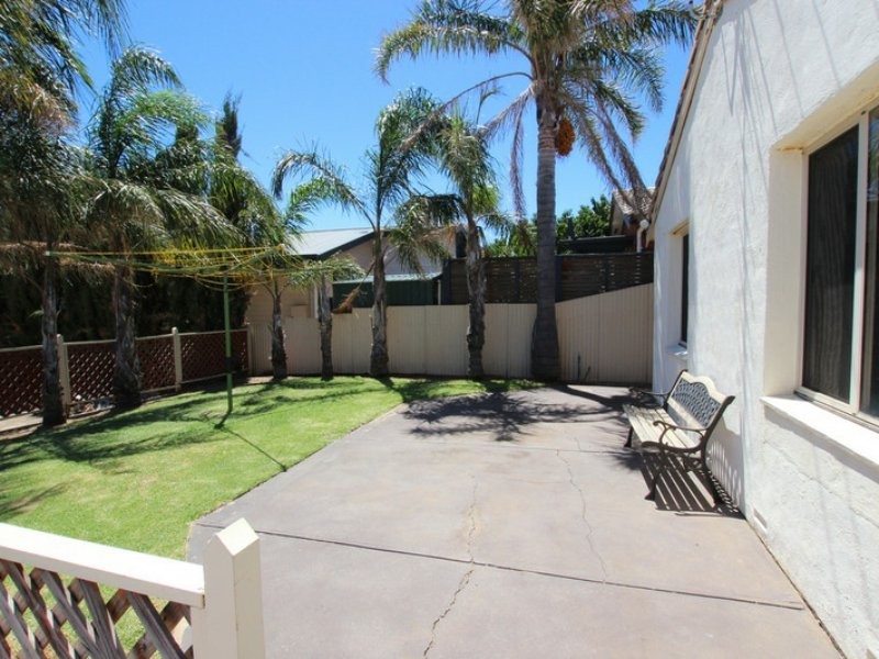 53 Wootoona Avenue, Christies Beach SA 5165