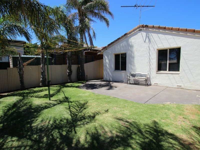 53 Wootoona Avenue, Christies Beach SA 5165