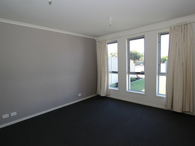60A Quinliven Road, Aldinga Beach SA 5173