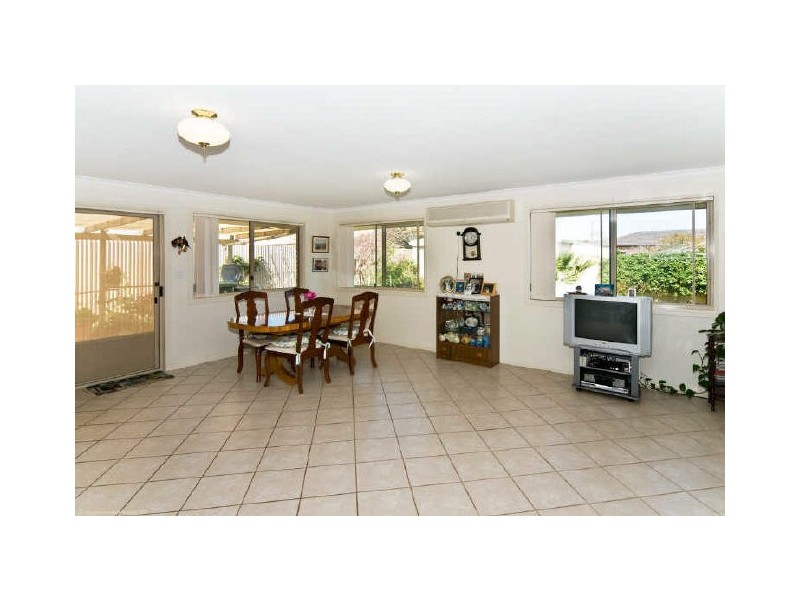 32 Harvey Crescent, Aldinga Beach SA 5173