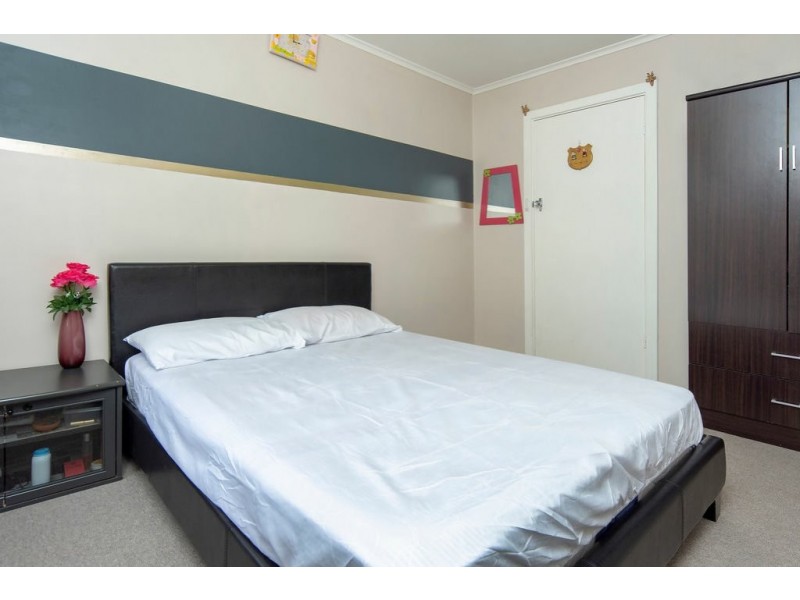 2 Julian Street, Christie Downs SA 5164