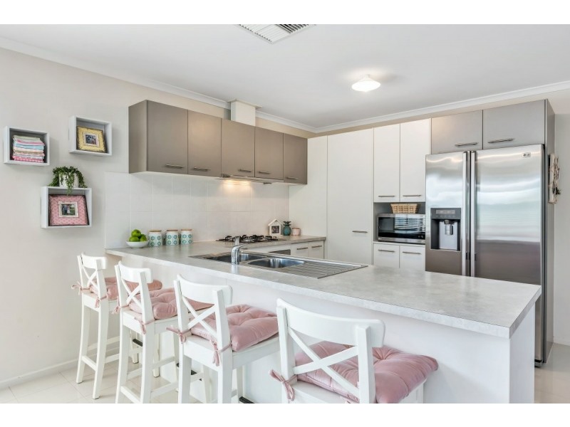 13 Sapphire Way, Aldinga Beach SA 5173