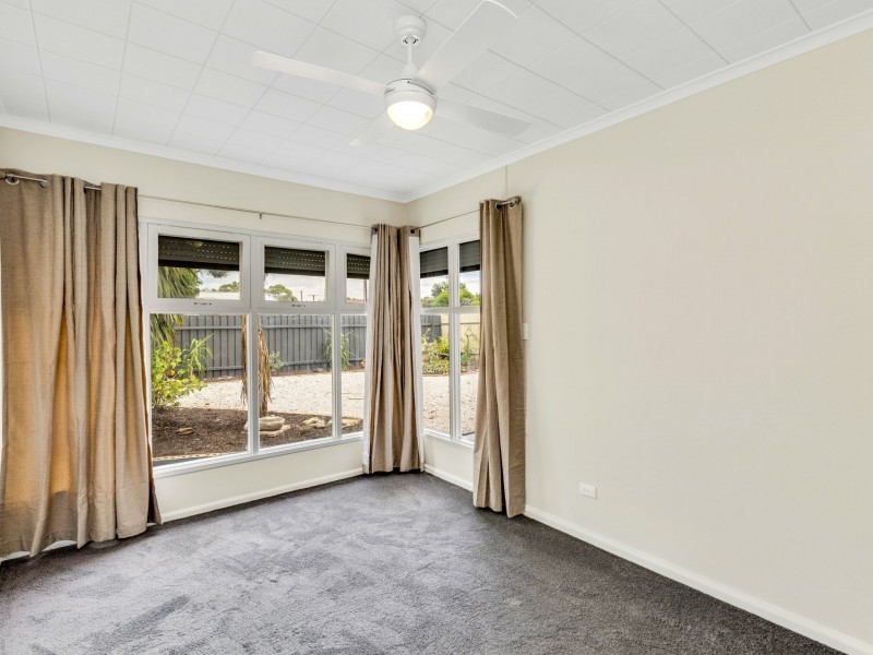 32 Jaguar Avenue, Port Willunga SA 5173