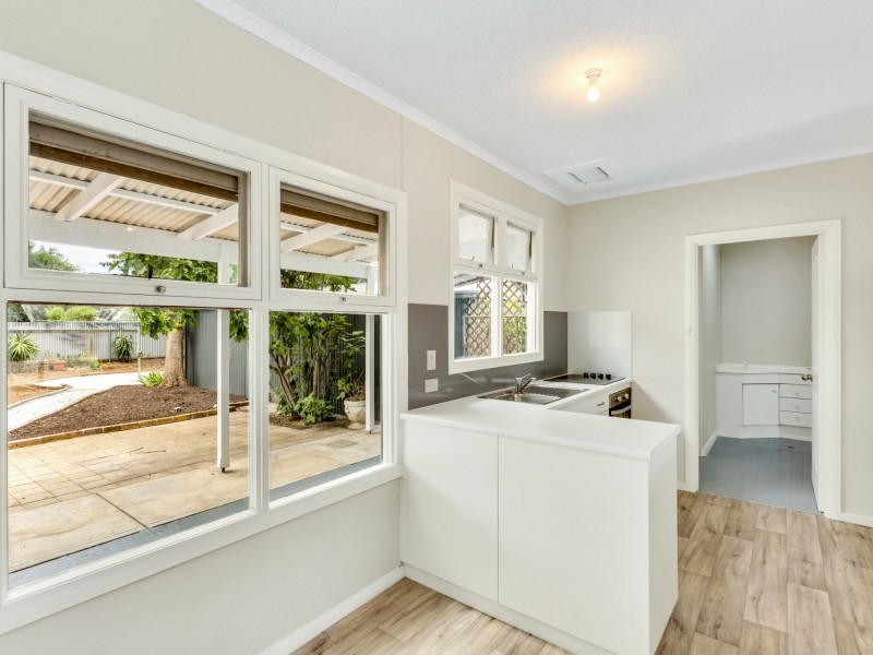 32 Jaguar Avenue, Port Willunga SA 5173