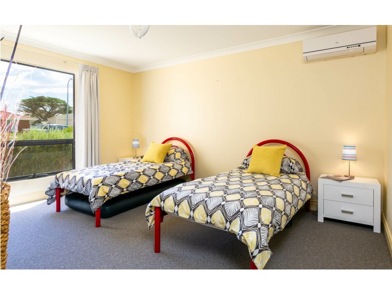 33 Padman Crescent, Middleton SA 5213