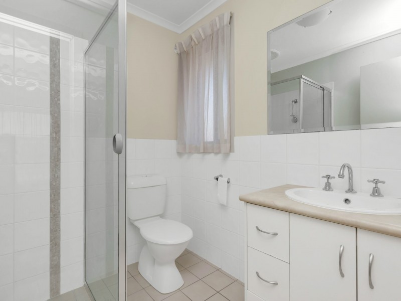 3 Burton Bank, Aldinga Beach SA 5173