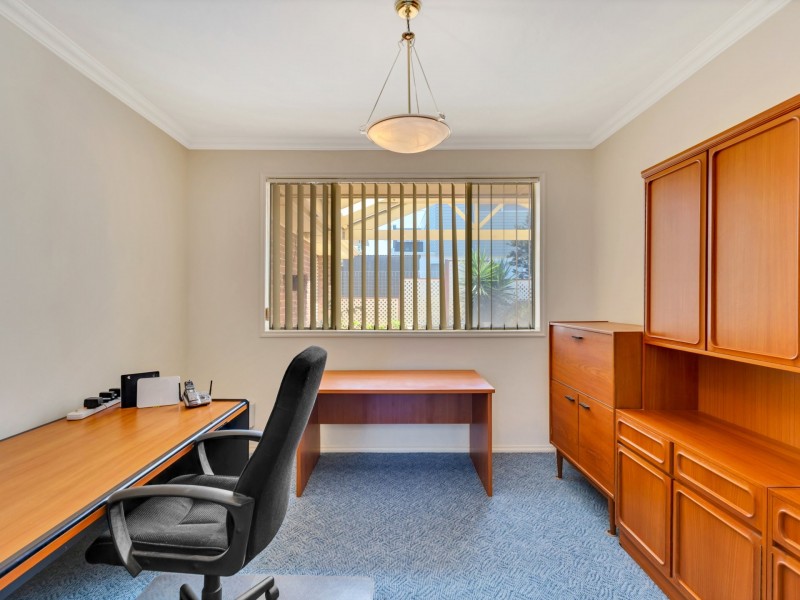 1 Marlin Road, Port Willunga SA 5173