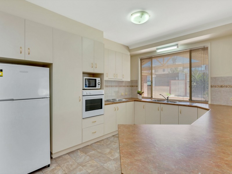 1 Marlin Road, Port Willunga SA 5173