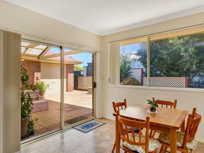 1 Marlin Road, Port Willunga SA 5173