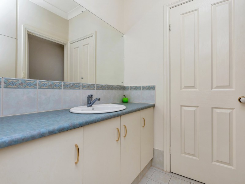 1 Marlin Road, Port Willunga SA 5173