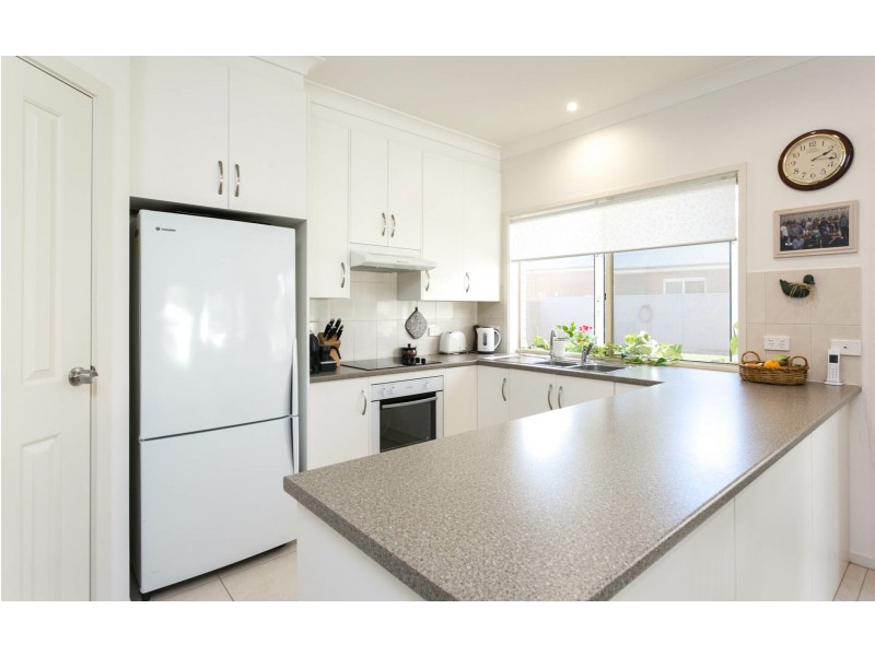 2 Ariel Court, Hindmarsh Island SA 5214