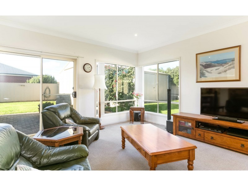2 Ariel Court, Hindmarsh Island SA 5214