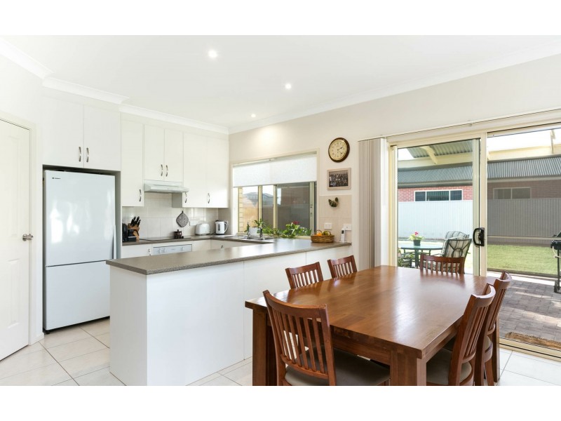 2 Ariel Court, Hindmarsh Island SA 5214