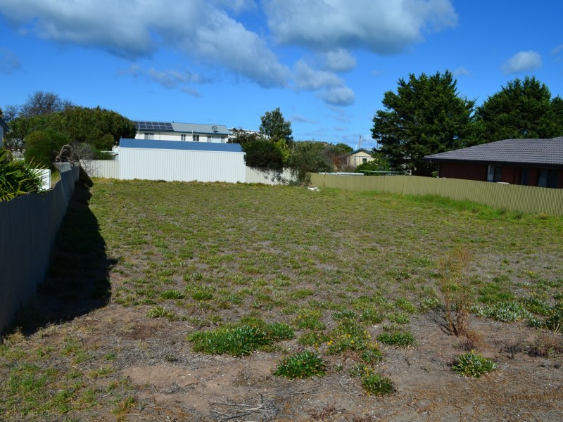 61 Neighbour Avenue, Goolwa Beach SA 5214